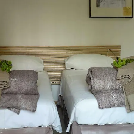Bed & Breakfast 3B 